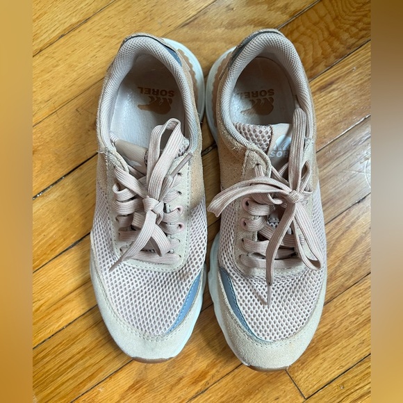 Sorel Women's Beige and Grey Sneakers | Size 7 | Lightweight | Tan - Picture 12 of 14